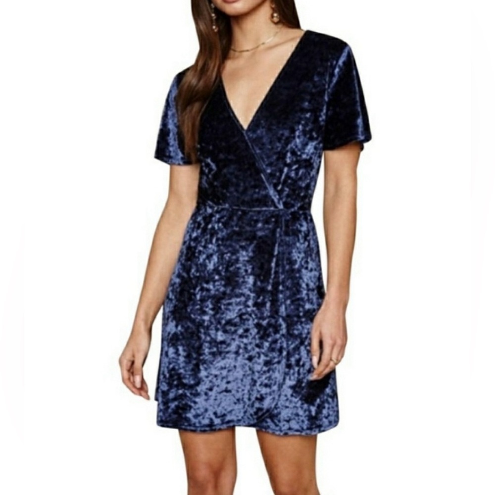 Pacsun’ LA Hearts Velvet Wrap Short Dress Blue Size M NWT